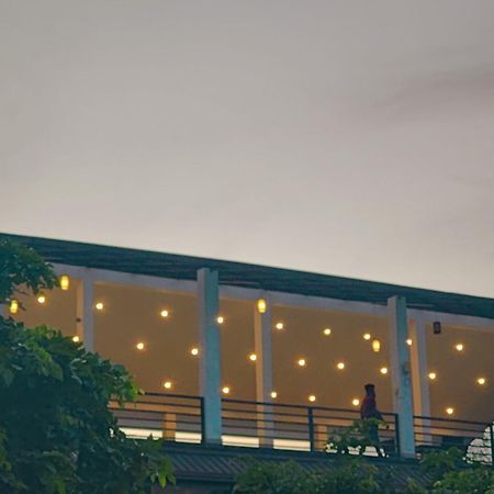 Atteriya Sigiriya Hotel Bagian luar foto
