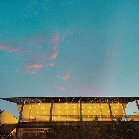 Atteriya Sigiriya Hotel Bagian luar foto